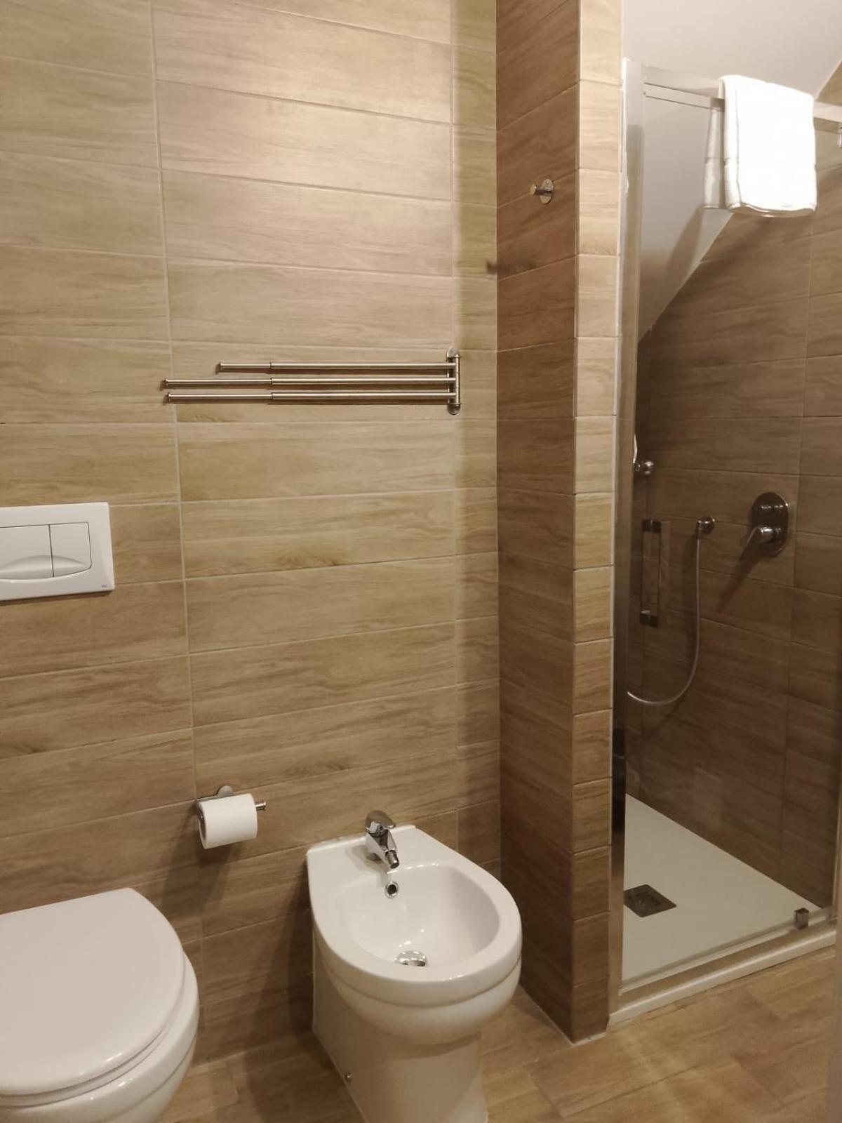 Residence E Appartamenti Cavallerizza Napoli Eksteriør bilde